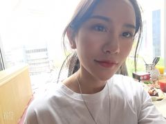 -佰烧海鲜烤肉火锅自助(世茂国际广场店)