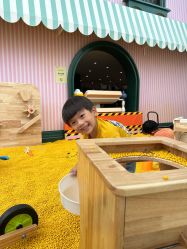 -奈尔宝家庭中心·亲子餐厅(华采天地店)