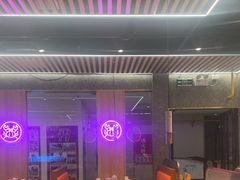 -赖胖子肉蟹煲(新华城市广场店)