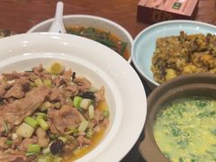 -老滇山寨•云南特色菜•地方菜•民族风情歌舞表演(金碧店)