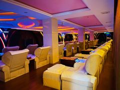 -碧中海汤泉汗蒸酒店