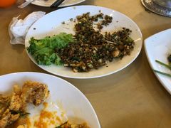 -大树下海鲜饭店
