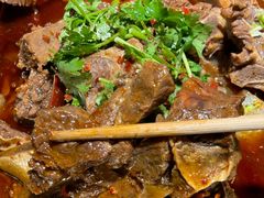 -大众跷脚牛肉馆·非遗传承单位(峨眉山店)