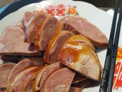 肠包肉-聚合鑫东北熏酱熟食麻辣面(长阳店)