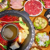 巷巷里头老火锅