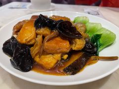生炆罗汉斋-香港百合居(LCM置汇旭辉广场店)