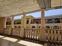 -首创奥特莱斯(西安店)