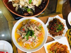 -沱江鱼府(丽江店)