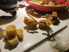 初蓉甜品-初蓉丨遇见新川菜(亲贤街荣耀店)