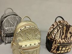 -MCM(比斯特上海购物村店)