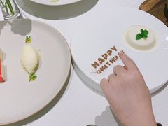 -ELUNE艾露恩·人良斋西餐厅