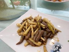 -宜宾海鲜酒家·三十年老字号