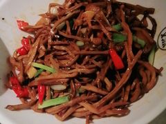 -江渔儿酸菜鱼(奥园广场金发购物中心店)