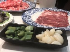 -一只羊·铜锅涮羊肉烧烤