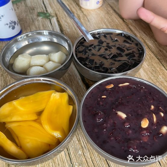 肥姨糖水店