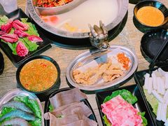 -销魂美蛙鱼头火锅(上海首店)