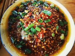 -拈签一笑黄牛肉辣卤串串