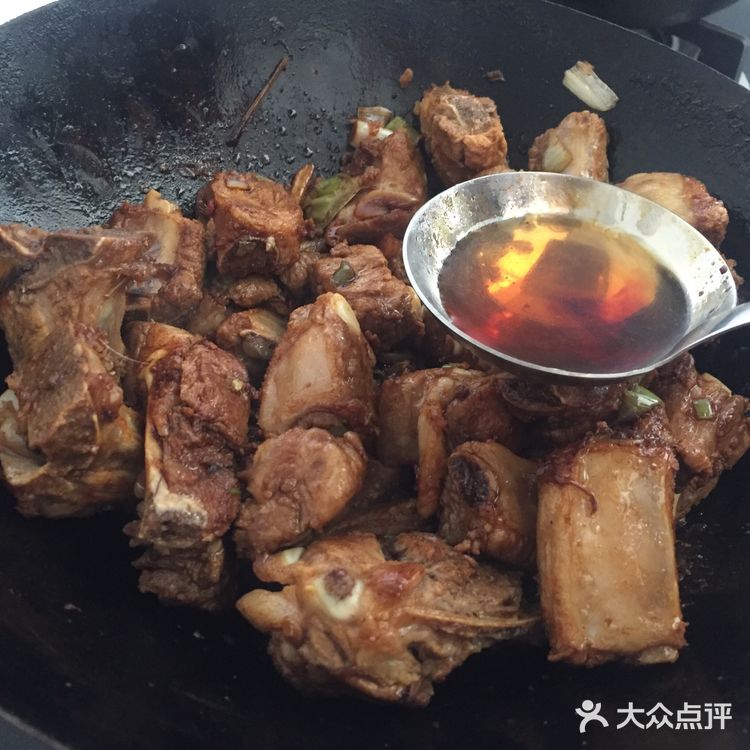 老少皆宜香气超级扑鼻的红烧排骨