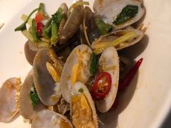 -港丽餐厅(高德置地店)