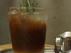 啡仔笑（荔枝美式苏打）-无牌咖啡&酒馆