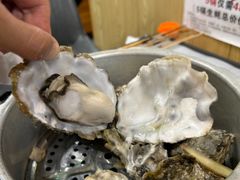 压锅生蚝-亦庄碳烧鸽子王串吧