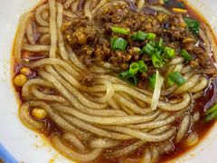 -八一路好吃街(雨田商务大厦店)