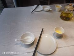 餐具摆设-小谭川菜(紫薇田园店)
