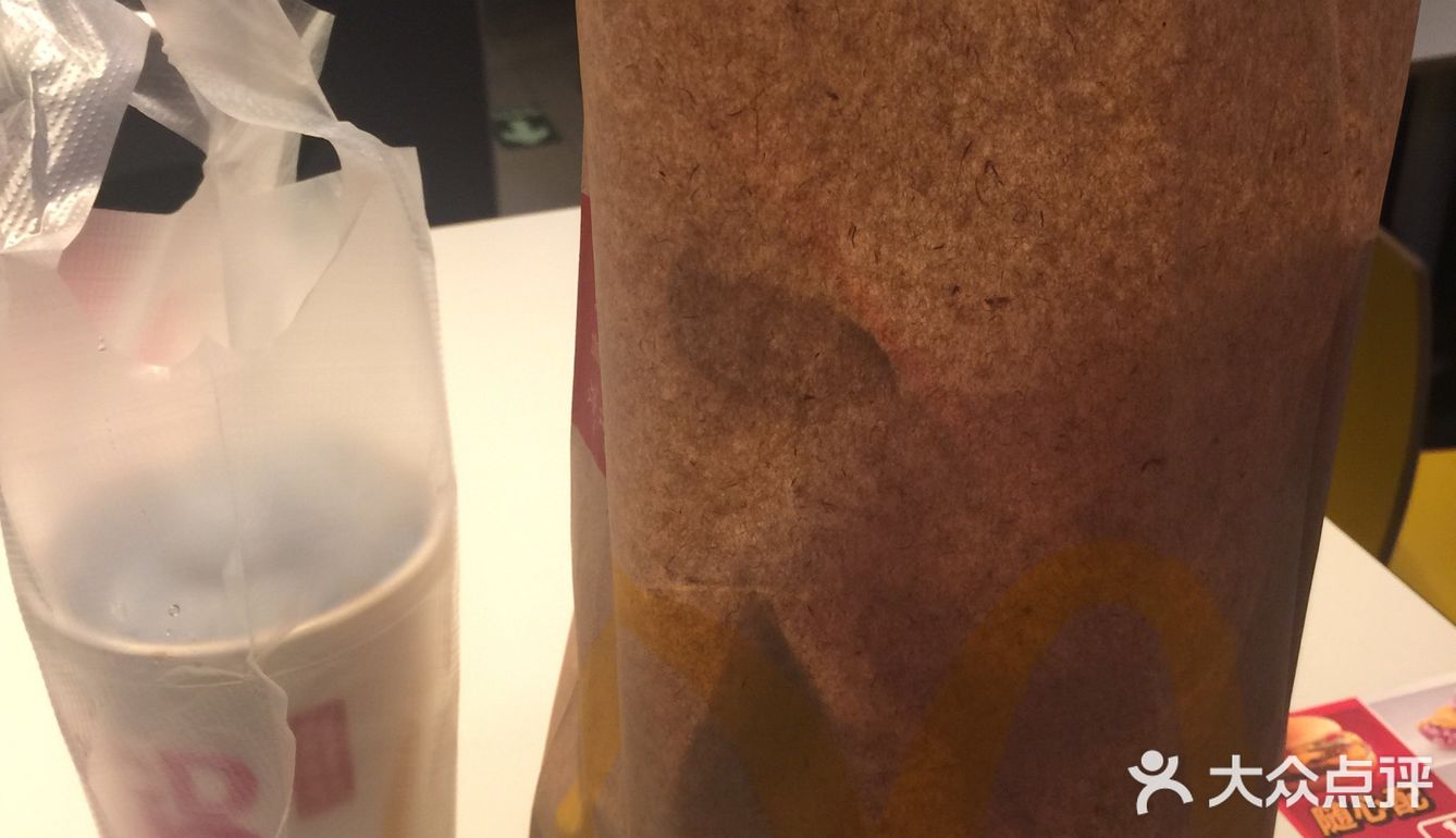 多年来品质依然不变，服务也很到位，不愧这个地理位置