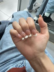 -UGIRL有个美甲