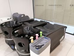 -EMILY 艾米莉 烫染沙龙