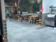 -李东农庄(中南百草园地标店)