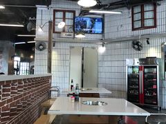 大堂-憨铁匠老火锅(龙岗万科里店)
