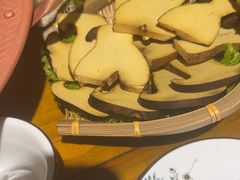 -民食香·腊排骨野生菌美食(木府店)