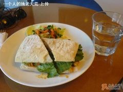 印度咖喱鸡三明治-榖屋house of flour(张江首店)