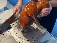 现场片鸭-煜丰汴京烤鸭(福彩路店)