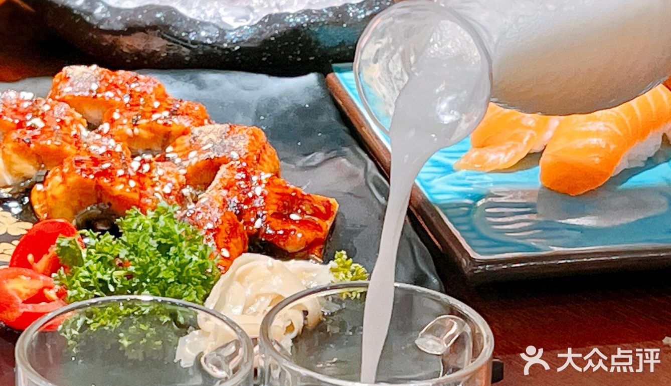 魔都打卡🆕新地标‼️伊秀惊世料理来周浦！还有1元抢寿司🍣