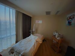 -涂tu指甲日式美甲美睫店
