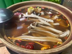 -菌小白火锅(时尚天河店)