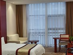 -兴芮温泉度假区