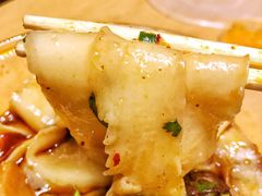 牛肉刀削面-刘七嬢烧麦刀削面