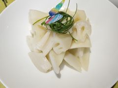 明湖脆藕-湖畔鲁菜·二十年老字号餐厅(大明湖店)