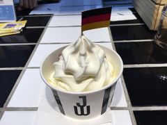 -JW德国冻酸奶Frozen Yogurt(龙湖成都滨江天街店)