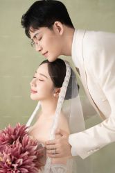 -雪中彩影婚纱摄影·微光艺术中心