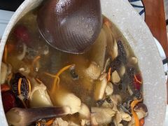 -小厨子私房菜·云南美食店