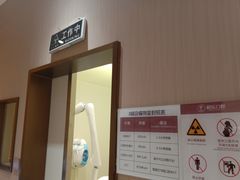 -柏乐口腔医院·舒适化无痛种植牙中心(东盟商务区院)