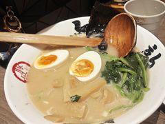 -无敌家现熬骨汤拉面(颐堤港店)