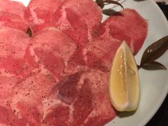 -山川小町·极番烧肉(新地假日广场店)