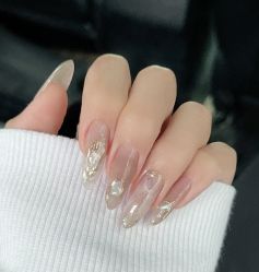 -IDO美甲美睫