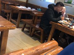 大堂-老熟人串吧家常菜(旧宫店)