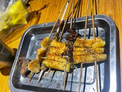 -马路牙子烧烤音乐酒馆(望京店)
